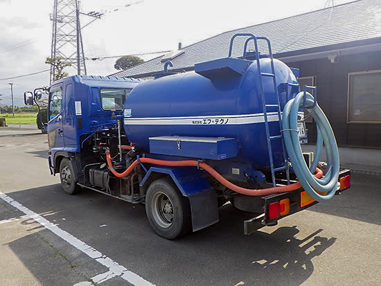 ４ｔ給水車①