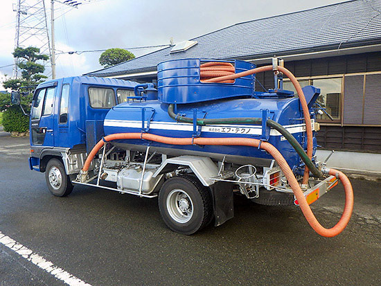 ４ｔ吸引車